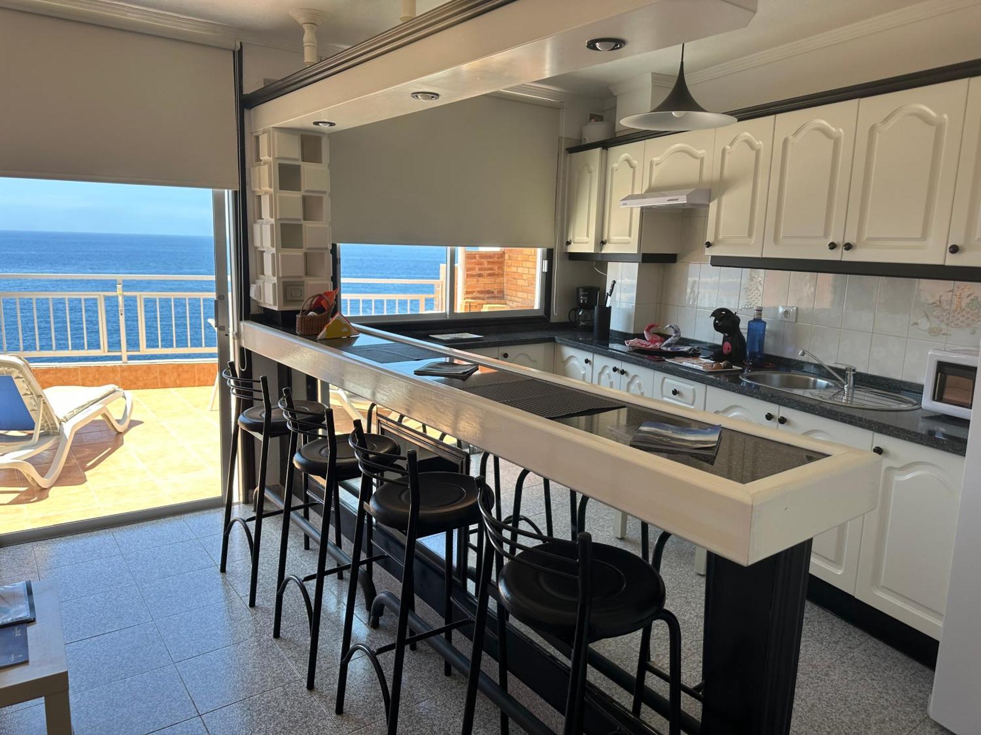 Vivienda Vacacional Con Vistas A La Gomera Y La Palma Puerto de Santiago  Ngoại thất bức ảnh